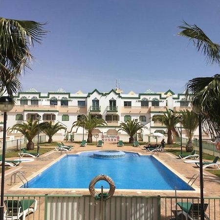 Luxury 1 Bed Apartment-Sleeps4-La Gaudia Complex-Caleta Fuste- Fuerteventura カレタ・デ・フステ エクステリア 写真